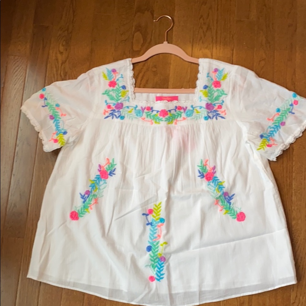*BRAND NEW* Lilly Pulitzer Top
